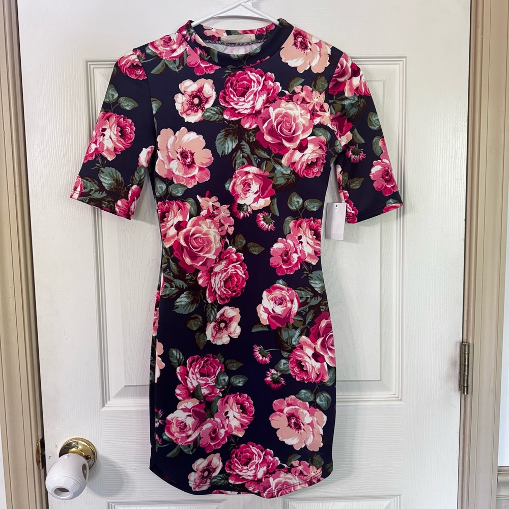 Charlotte Russe The Vintage Shop Body-con Dress Floral Women’s Size XS Party NWT